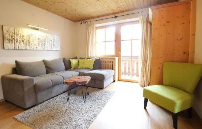 Haus Waldegg Apartman